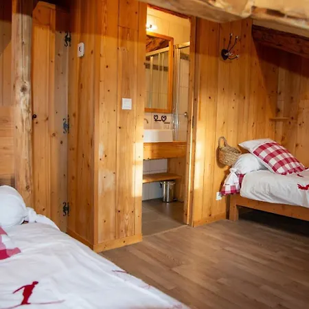 De Charme 13 Personnes Avec Sauna O Pieds サン・マルタン・ド・ベルヴィル
